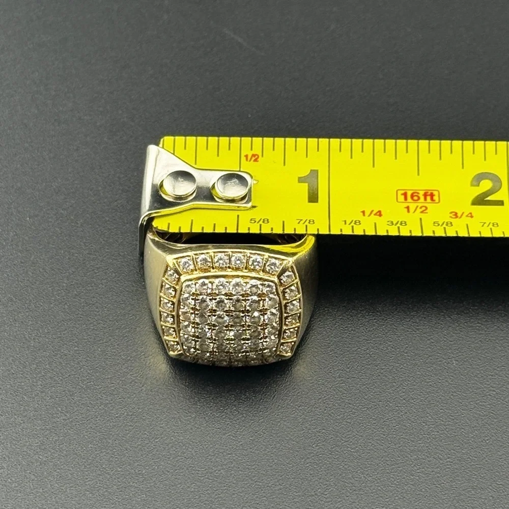 14K Yellow Gold Men’s Diamond Ring Square Cluster Round 2.0 Ct Weights 9.7 Grams